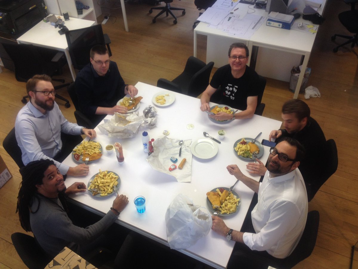 smok_architects's tweet photo. Flashback Friday @smok_architects as we catch a look at some of the teams, fish Friday bonding session. #smok_architects #FridayFeeIing #Architects#teambonding#happyfriday https://t.co/L8WJaTvV6w