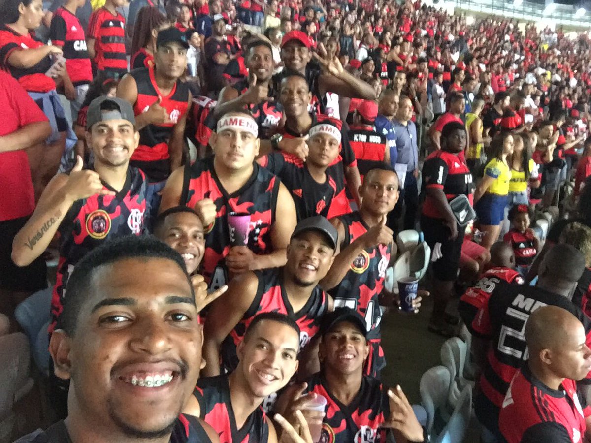 TorcidaFlaJB's tweet photo. Qm nunca viu, já ouviu falar🔴⚫🏟 #NadaDoFlamengoTudoPeloFlamengo #FlaJB https://t.co/TJ60Kb3HES