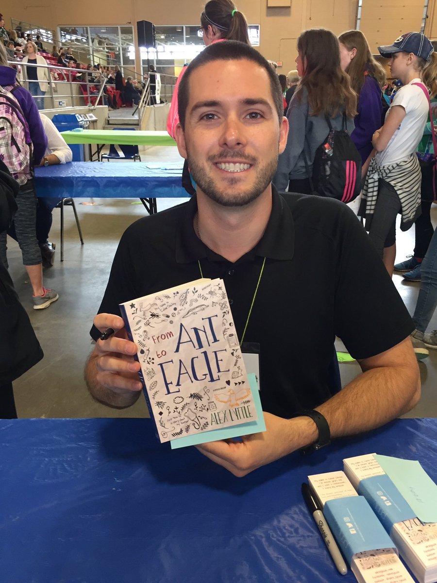 RCFI_library's tweet image. This time with a tag! Meeting @alex_lyttle at the #FestivalofTrees
