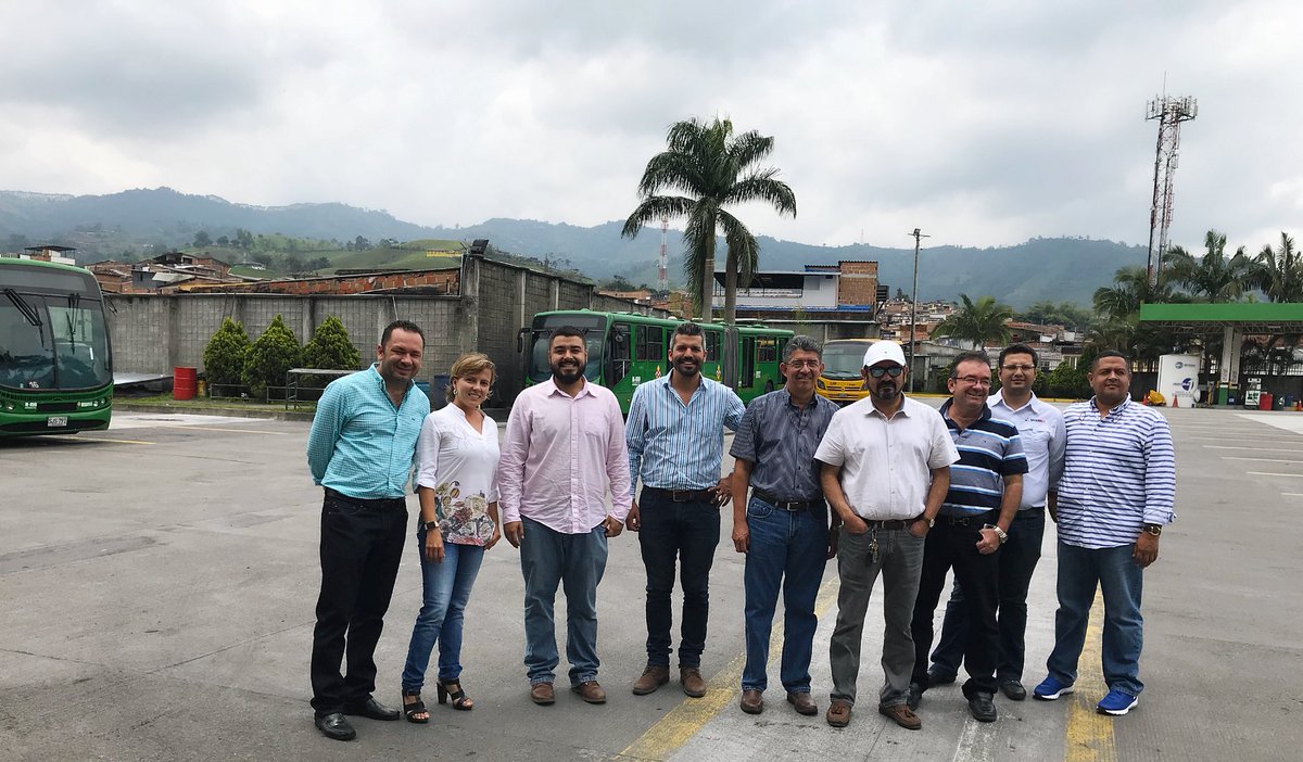 Integra_S_A's tweet photo. Comisión de Tegucigalpa visita nuestras instalaciones para conocer el proceso de transformación y consolidación de nuestro SITM https://t.co/sJM2k2Dx3k