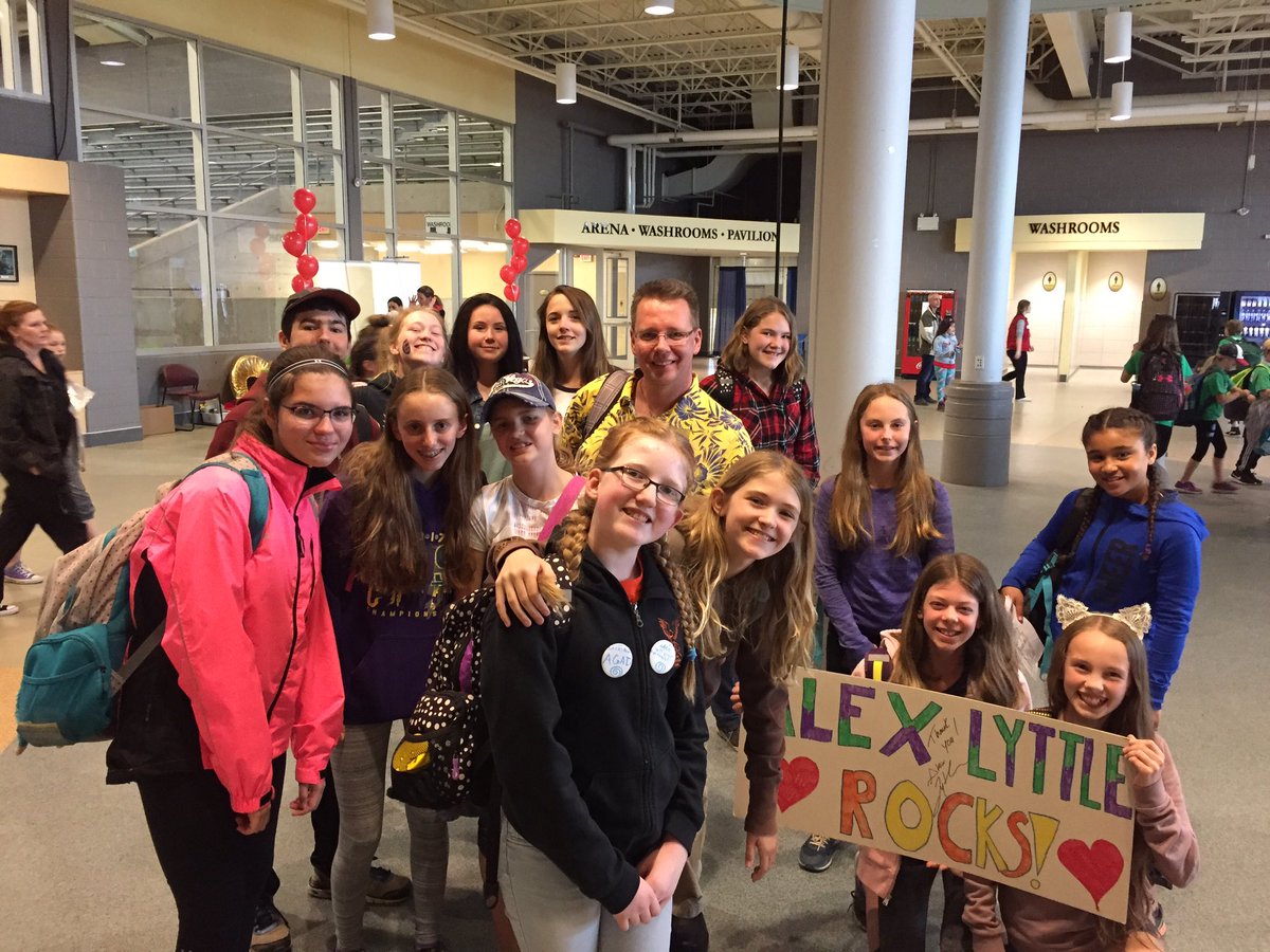 RCFI_library's tweet image. Heading home after an amazing day at London #FestivalofTrees