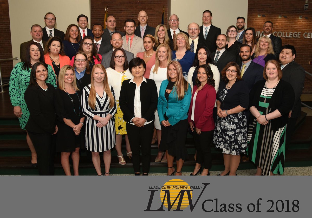 LeadershipMoVal's tweet photo. Congratulations to the 38 newest members of the @LeadershipMoVal #lmvnation, on your 5/9/18 graduation! https://t.co/OIAAWFDRT7