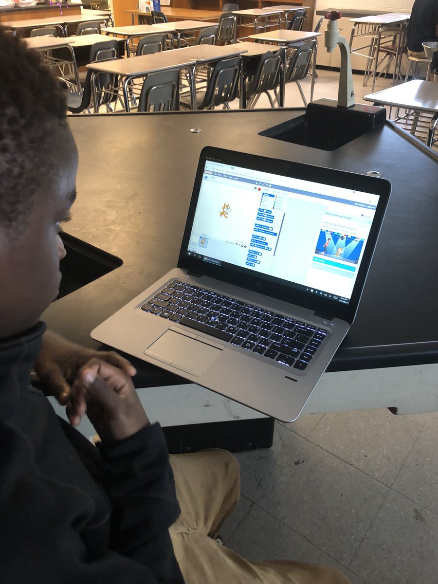 SchulerScience's tweet image. Do you Scratch? Bulldog Hour Personal Project #learning2code #nextgencoders #schulerscience #AACPSAwesome