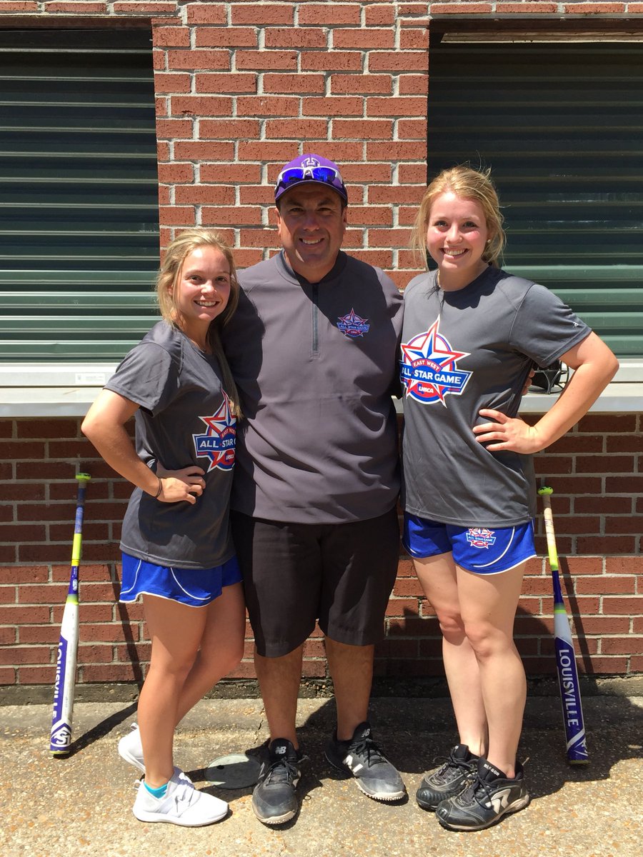 hahnvillesports's tweet photo. Danielle Duplay, Coach Nugent, and Karly Taranto at the LHSCA All-Star Game practice. 🐅#WeAreHahnville https://t.co/u7M8OQN9GH