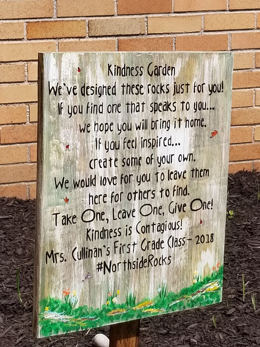 NSE_Dalers's tweet photo. #northsiderocks @LisaLeevee25  class starting a new garden of kindness tradition. https://t.co/QGmsMLdflb