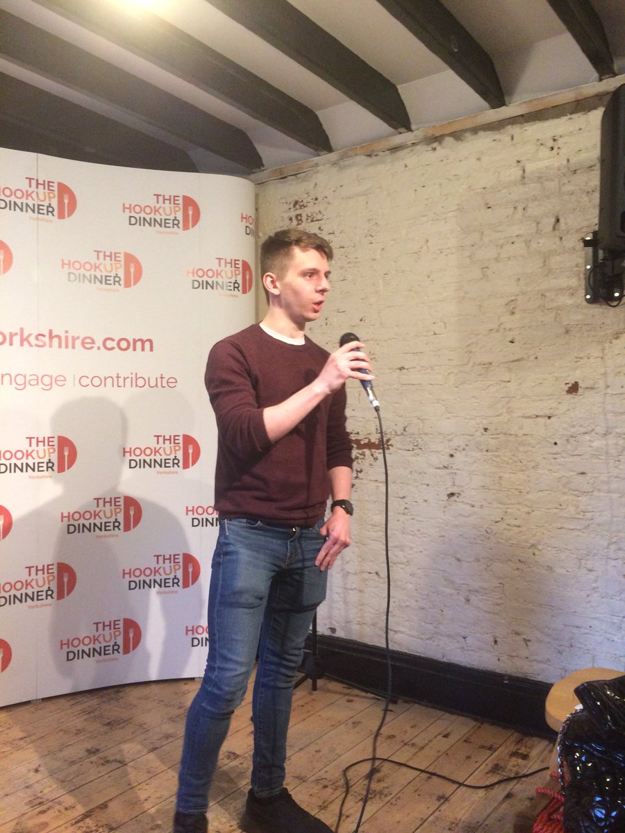 HullsEnterprise's tweet photo. The third pitch is up and it’s @UniOfHull student #WillPritchard #AirLocker talking about his business #youthentrepreneurship #enterpriseskills #beyourownboss https://t.co/QHOoNGiRMO
