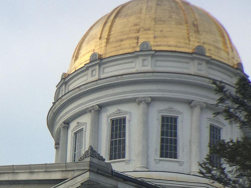 LISTEN: Montpelier Debrief: Prospects For A Legislative Special Session dlvr.it/QSXzwT https://t.co/qoUdce4oMg