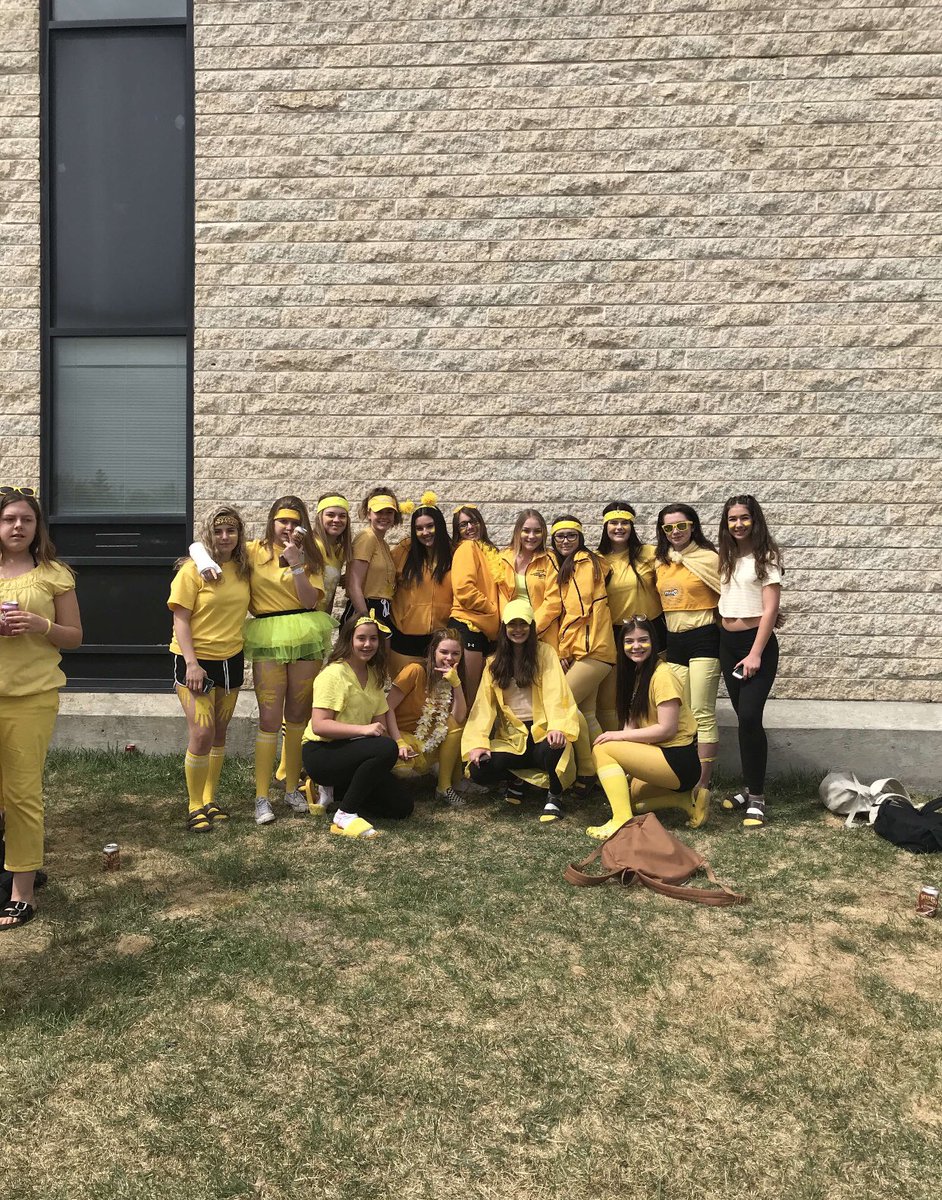 mikaylashaylyn's tweet photo. GRADE WARS⚠️💛  @OPspirit #opgradewars2018 https://t.co/u5nuJMBDtf