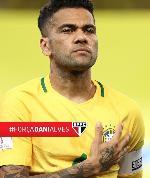 SaoPauloFC's tweet photo. O Tricolor faz votos para que o são-paulino @DaniAlvesD2 tenha uma pronta recuperação e possa voltar aos gramados o mais breve possível. #ForçaDaniAlves
⠀⠀⠀⠀⠀⠀⠀⠀⠀
(📷 Lucas Figueiredo / CBF) https://t.co/XfEXkaso7U