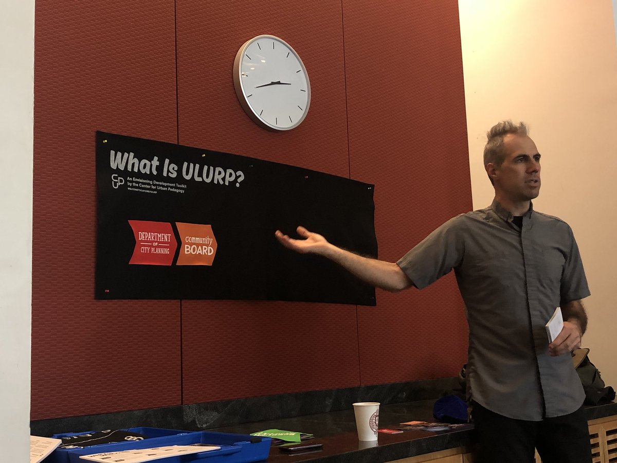 HCAnswers's tweet image. Who are the players in the #ULURP process? We’re here with @we_are_CUP and learning all about it! #HCA18 #cityplanning #gentrification