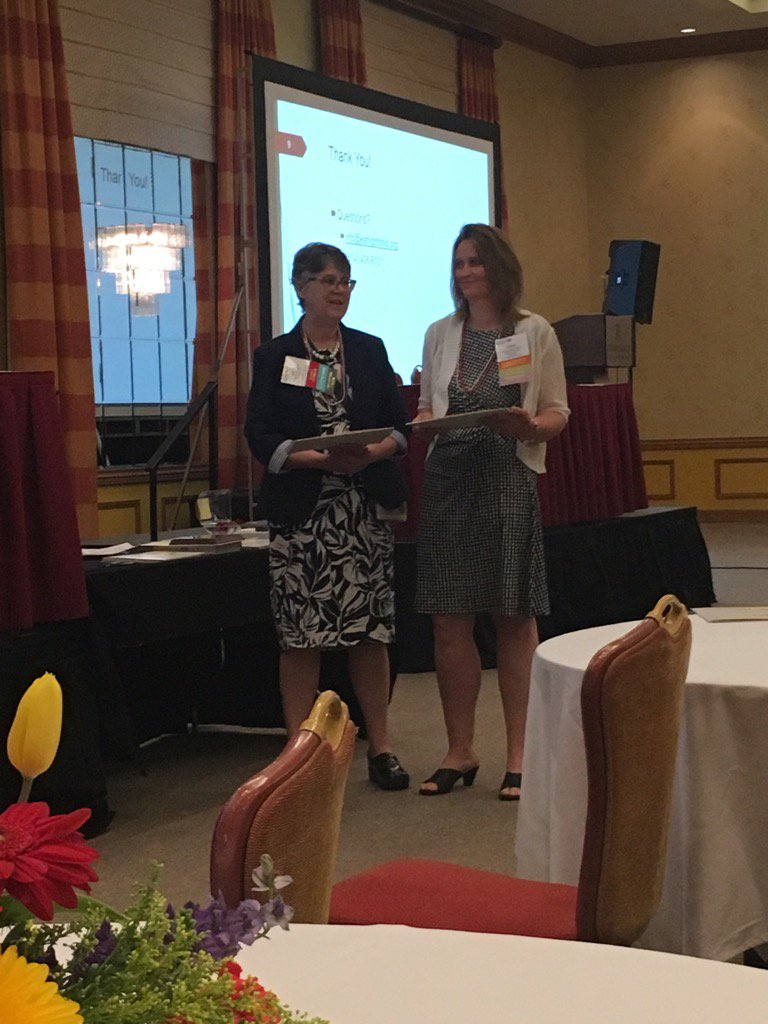 nutrigirl's tweet photo. @carrierd #congratulations on your #oand2018 #oustanding #educator #award #welldone 🍴 https://t.co/gEODi6njhV