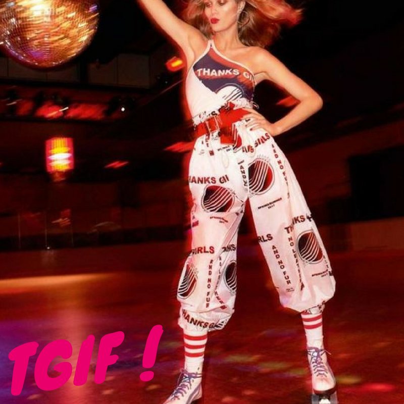 RGHotesses's tweet photo. Identifie ta BFF, reine du dancefloor ! #inspi #rollerdisco #rollerfever #tgif https://t.co/FE0W067J9x