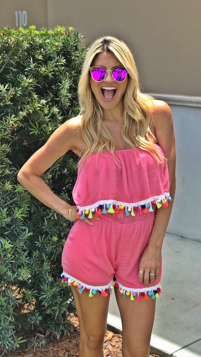 BrookeAndArrow's tweet photo. HOLA FRIDAY!!! 🍭🍦 Our Weekend Getaway Rompers are NOW AVAILABLE!!! Already selling fast! Grab one of these cuties to rock this summer! https://t.co/utvJeTLgDY