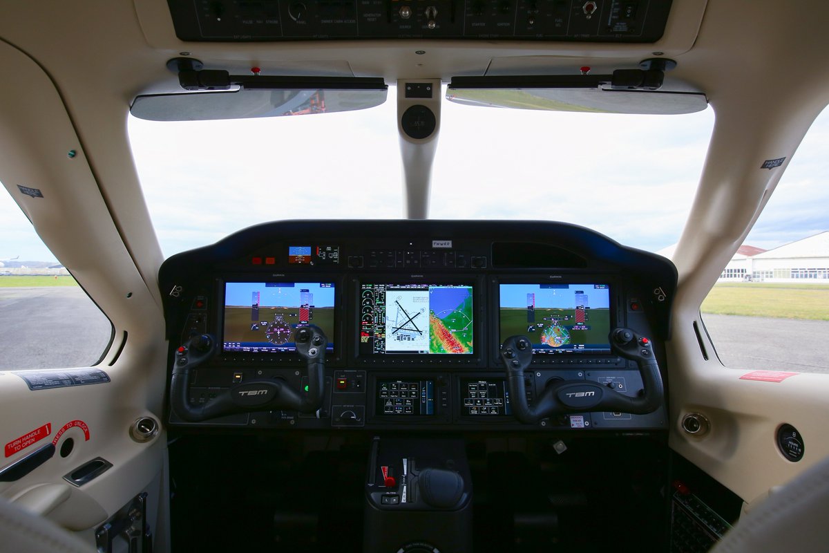 columbiaair's tweet photo. Happy #Freedomfriday! Where could you venture this weekend with a #TBM930? #FlyTBM #Connectedbyspeed https://t.co/lm033qW10i https://t.co/5PlNY8Fr51