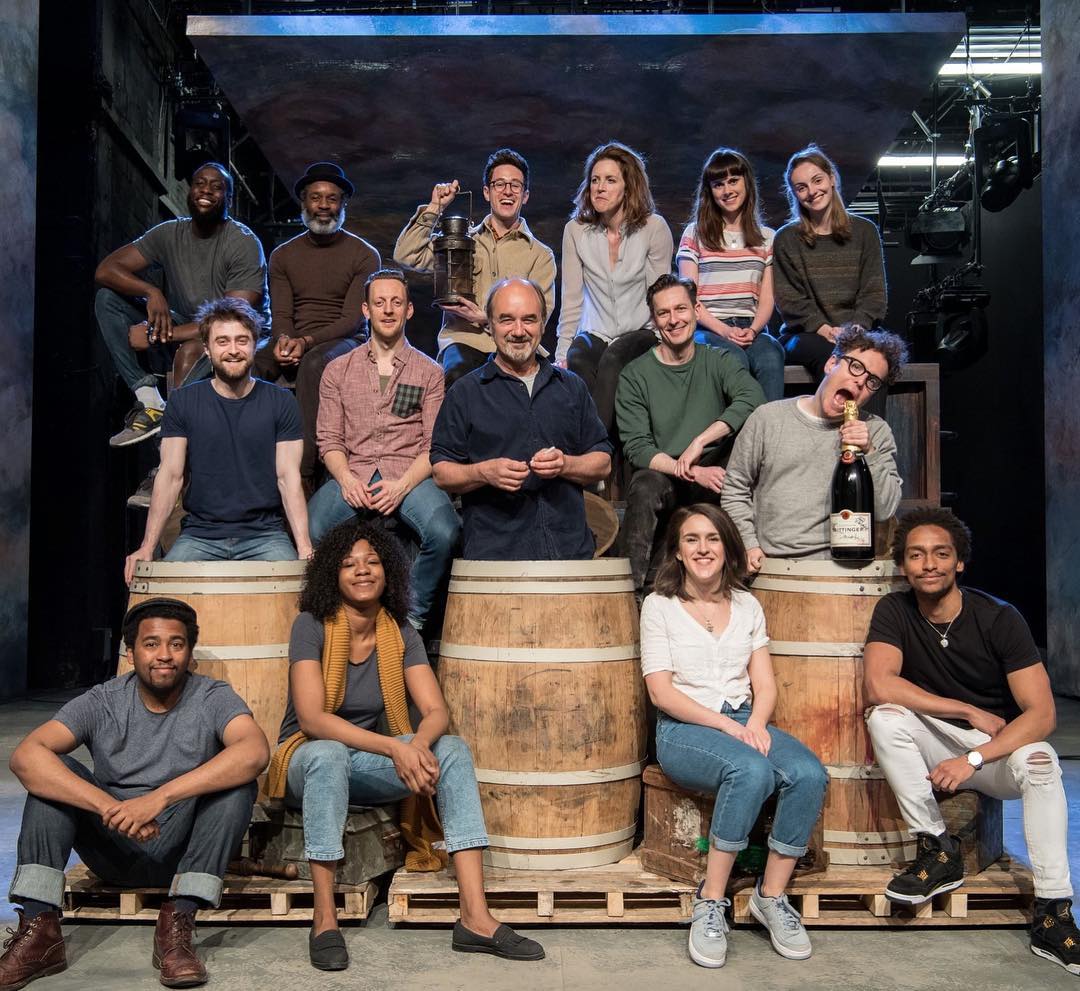 AJSawyer's tweet photo. Happy 200th Anniversary to @OldVicTheatre! Extraordinary work and talent lives in and around this building at all times. Decades from now I want to still be coming back to this stage. Here's to another 200! #OV200 #DareAlwaysDare (Big up #OVRandG fam) https://t.co/BHr8CDjeJt