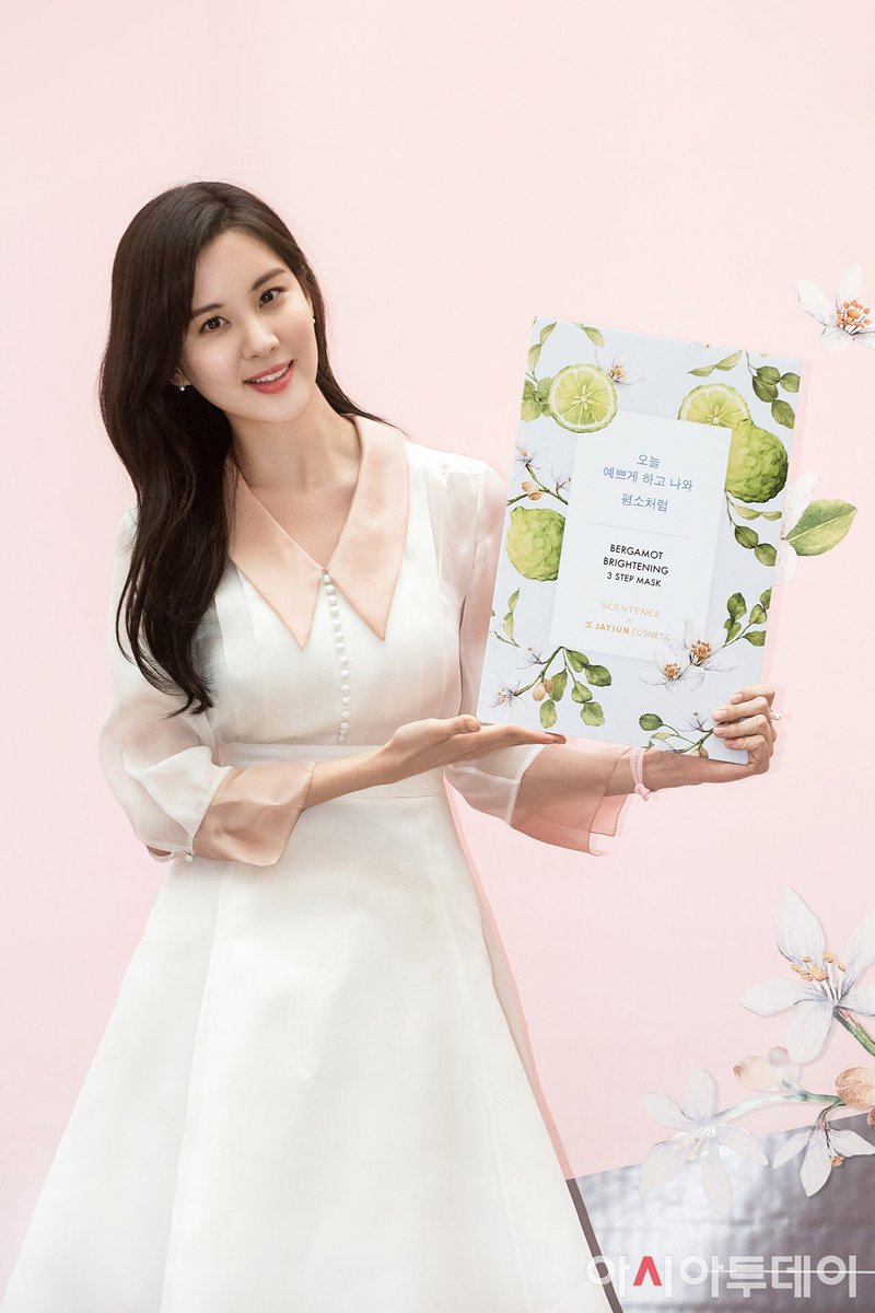 BehappyNonGg's tweet photo. คุณซอรูปนี้ ช้อปเอาไปทำเปนสแตนดี้หน้าร้านได้เลยอ่ะ😍💖🍃 #Seohyun #서현 #scentence #jayjun https://t.co/VX7RHThM9w