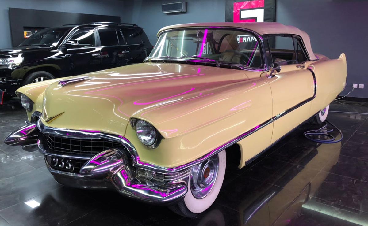 arabnewspk's tweet photo. Mohsin Ikram, founder and president of the #Vintage and #Classic #Car Club (#VCCCP) of #Pakistan says it took him 19 years to convince the authorities to preserve Fatima #Jinnah's vehicles.
—
Full story and photo gallery: https://t.co/0x0IebteAs https://t.co/7bGkwApKX3