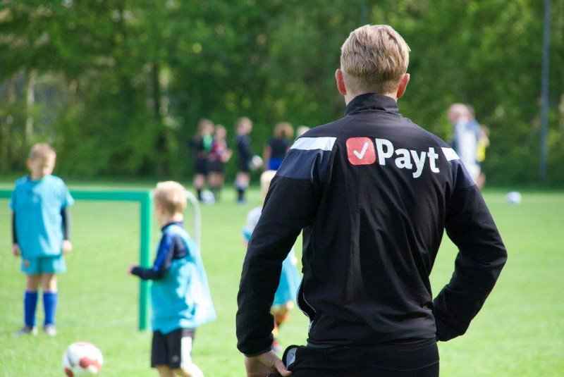 convenantfcg's tweet photo. Voetbaltechnische bijeenkomst in de regio!

In de maand mei organiseert de Opleiding van FC Groningen bijeenkomsten in de regio met thema's die aan de orde komen binnen uw voetbalvereniging: https://t.co/bUQnE6cdXE https://t.co/Q1eSDVyWYy