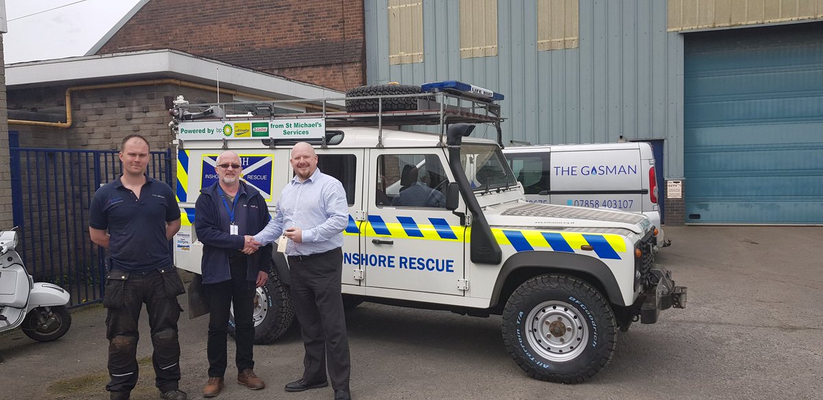 It's fair to say <a href="/PenmanEng/">Penman Engineering</a> have done a great job and thanks to Signcraft signs for the new livery. Now time to get it kitted out and back on the run. Amazing transformation in one week!