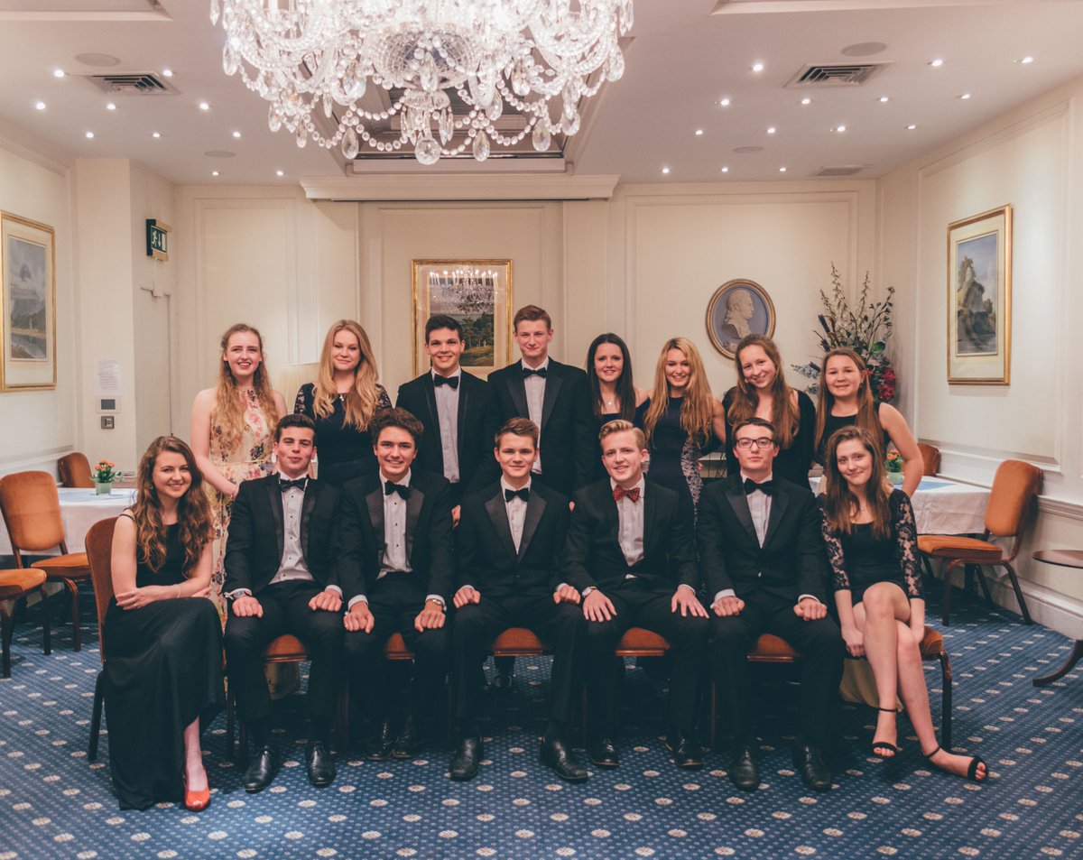 ChurchersAlumni's tweet photo. We're off to our annual #OCdinner at the #EastIndiaClub tonight photos from 2105 dinner https://t.co/gU7rLZwiEn