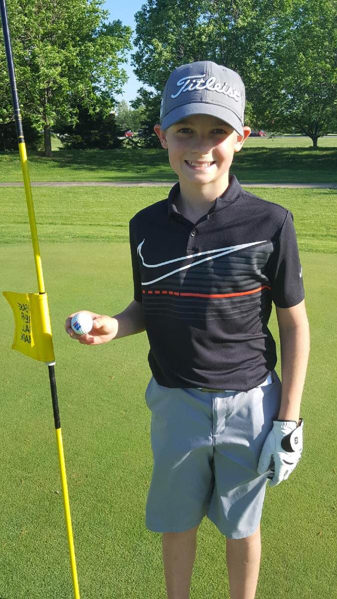langolfcprd's tweet photo. Congratulation to Logan Cox!! Logan is 13 years old and made an albatross this week on Hole #7. The odds of making an albatross are 1 million to 1. Congrats Logan! #albatross #comogolf https://t.co/Eh1CNylu6q