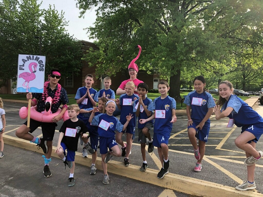 acsmu1's tweet photo. Here we are doing our flamingo pose for field day! So much fun! #ACSGatorPride https://t.co/5QlEOe5hn0