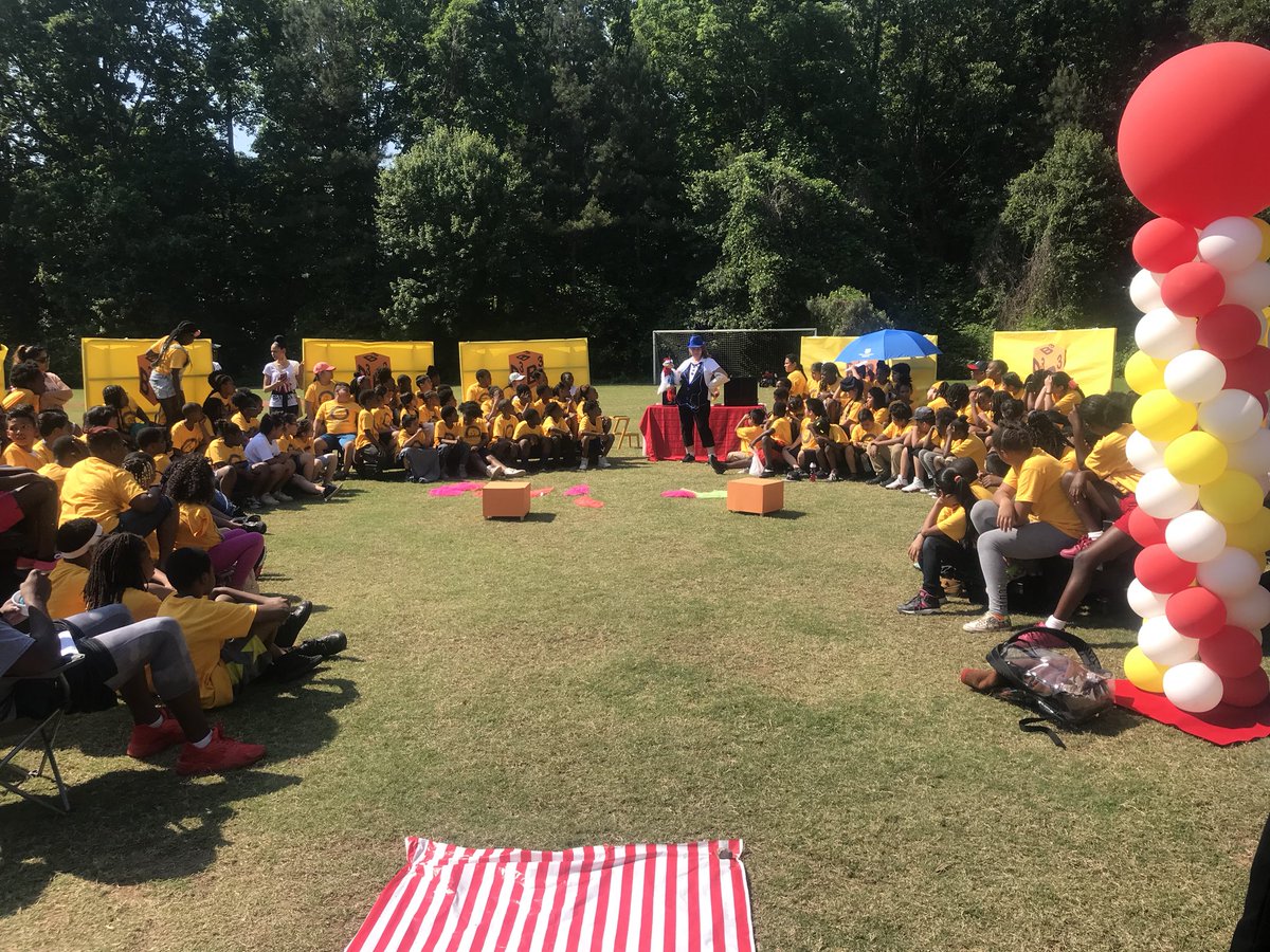 SJofDecatur's tweet photo. #StJamesLodge4PrinceHallMasons #BenteenOle #HappyFieldDay @APSBenteen @Benteen_PE https://t.co/idCbH8kd1J