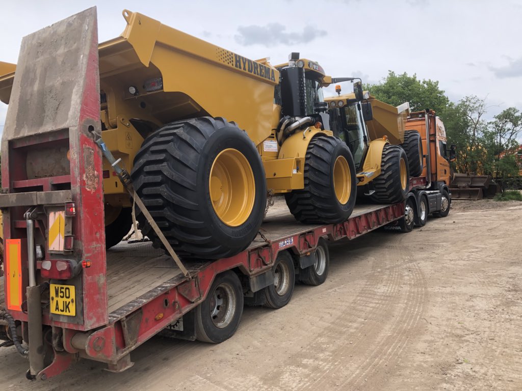 AJK_Planthire's tweet photo. NEW TOYS!!!! 2x @HydremaUK 912HM’s #lgp #dontgetboggeddown #floatationtyres #800mmtyres #boxfresh #siblings https://t.co/fxYXdNHPu0