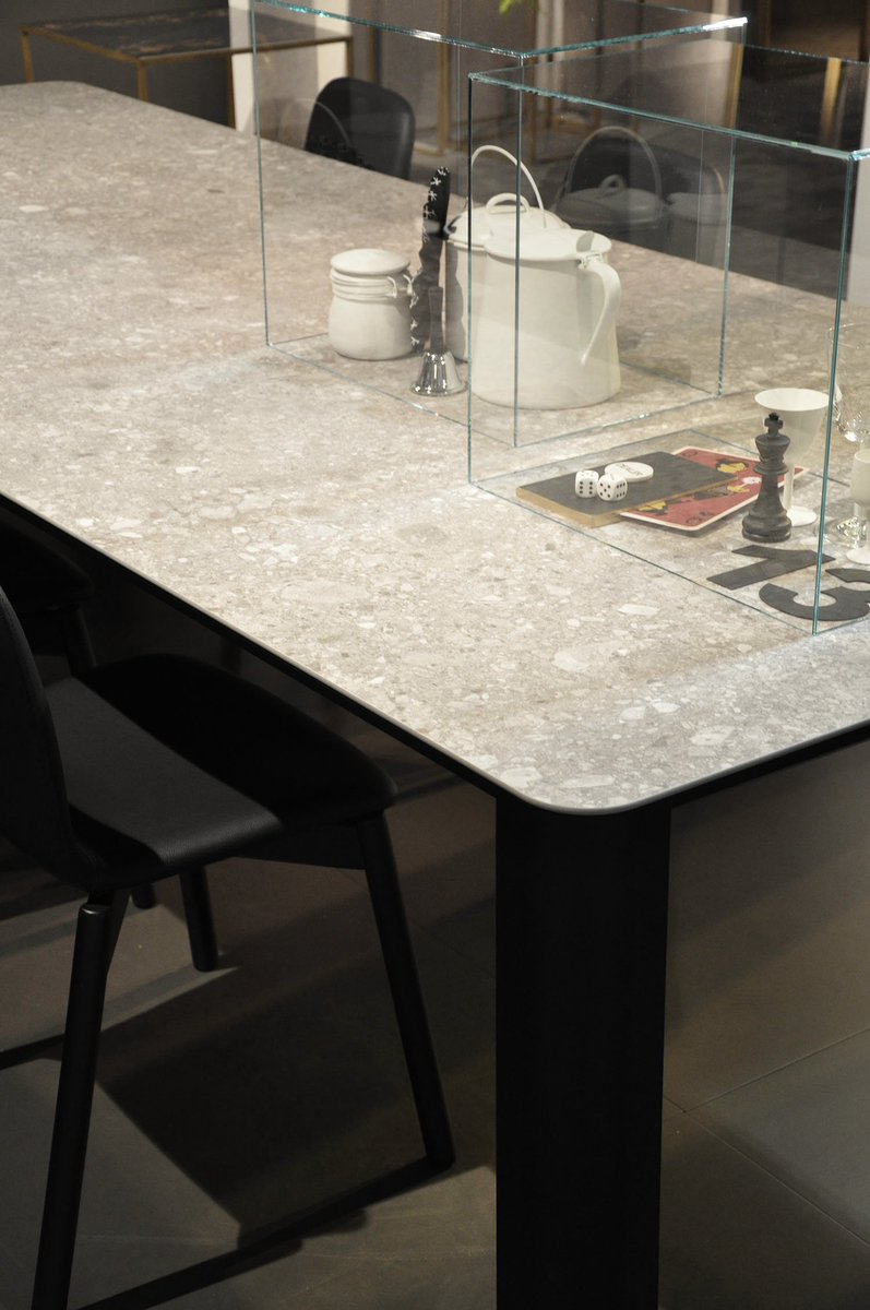 Sovet Italia Discover The New Ceppo Di Gre Ceramic We Introduce In Our Kodo Table This Finish Represent A Symbolic Stone Of The Milanese 900 Architecture T Co 3srqskoqyh