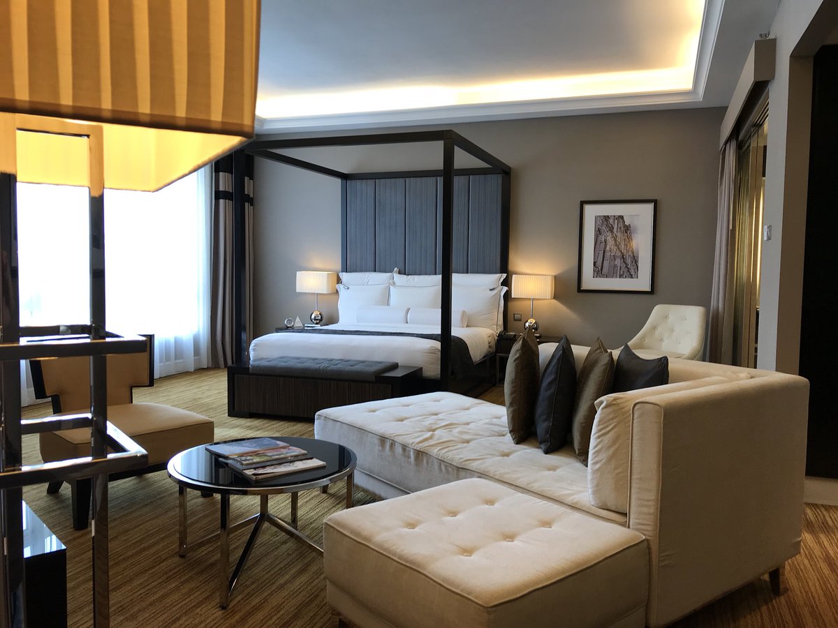 Sandra_easc's tweet photo. @MarriottRewards  
#MembersGetIt#ExactlyLikeNothingElse
@autographhotels@MarriottRewards https://t.co/19Tkxg3f01