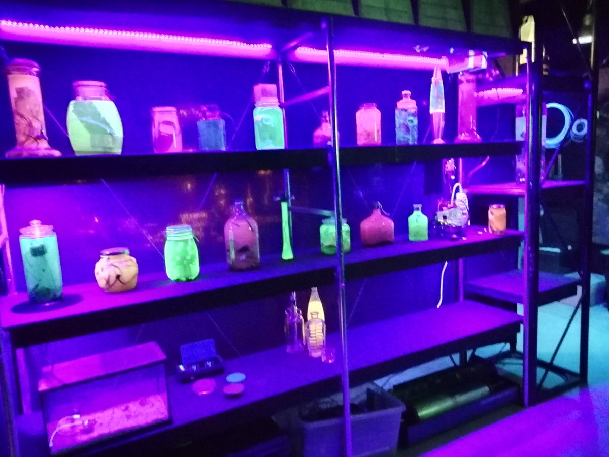 AntoineVe's tweet photo. Avez vous fait un petit tour dans le pro.yectarium https://t.co/DrJP9fiYL2 ? #thsf #THSF2018 https://t.co/X0oW5XBzu4
