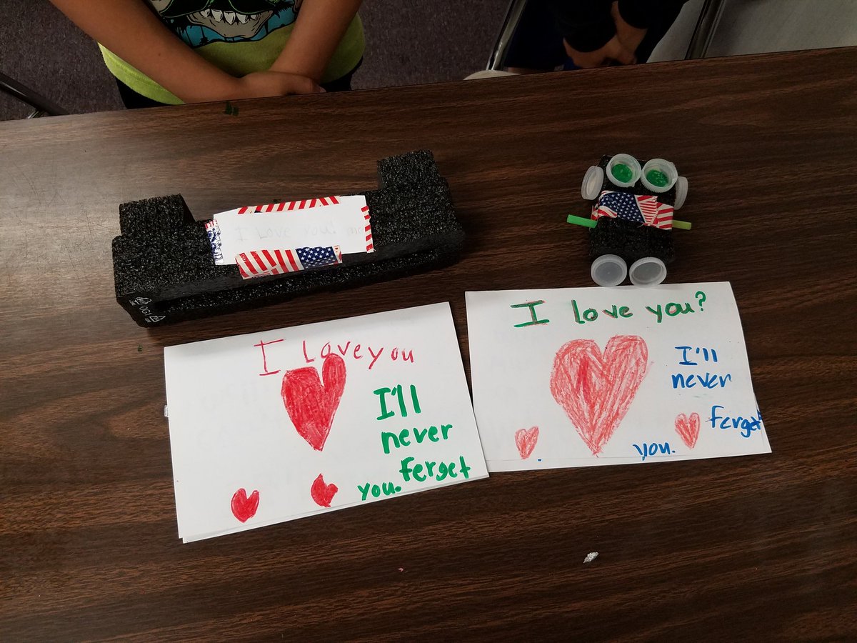 Mother's Day Creation Station <a href="/PolentaES/">Polenta Elementary</a>  💗⚘🌹 #STEMrocks #pumasinnovate