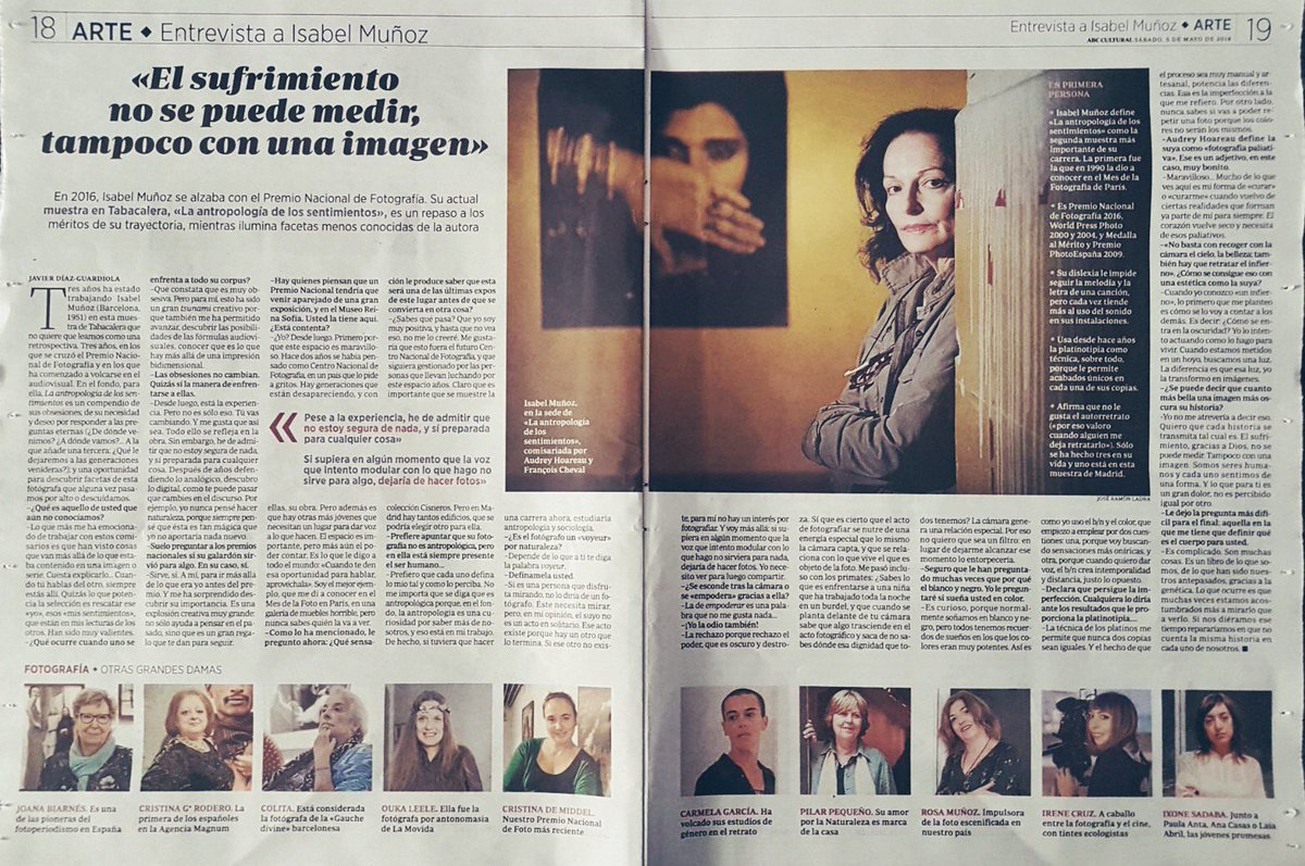 irenecruzfoto's tweet photo. ¡Qué sorpresa! me encanta estar bajo el título de "otras grandes damas de la fotografía", y estar rodeada de grandísimas mujeres en esta entrevista a Isabel Muñoz en @ABC_Cultural Gracias @jdguardiola 💙💙💙 https://t.co/MHr5gklkih