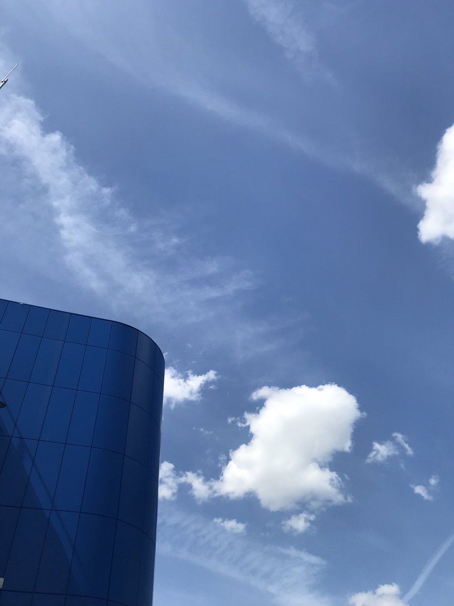 StJohnsCentre's tweet image. Great day at #NextLevel2018 event with insightful talks on #digital #socialmedia #strategy Thank you to all speakers &amp;amp; organisers! @PriyaChauhanUK #DigitalGarage @GoogleUK @AlliaLtd @ftrbusiness  @Signpost2Grow @leadengineuk