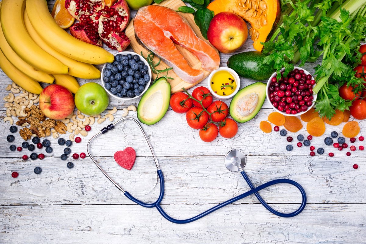 PangeaNutrition's tweet photo. The #MediterraneanDiet has been proven to help people lose weight, live healthier, and live longer! Learn more: https://t.co/qiFkeyMcoE #weightloss https://t.co/ZJTg52M6Pp