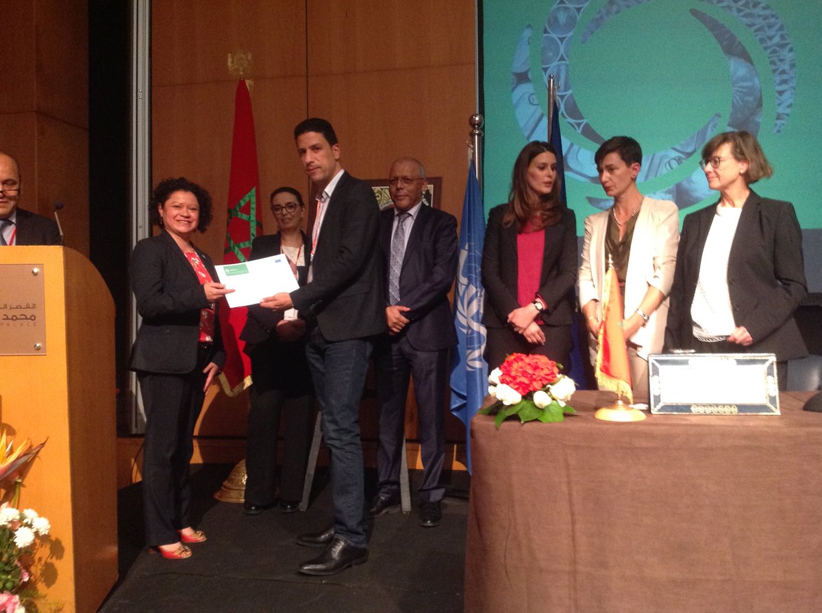 UNIDOMorocco's tweet photo. Cérémonie de remise des certificats aux entreprises
participantes au projet #MedTest @SwitchMed  @UE_au_Maroc @AmbUEauMaroc Ms Irene Mingasson @EU_Commission @HananHanzaz @UNIDOMorocco Ms Carolina Gonzalez-Mueller @UNIDO https://t.co/xu8U3tYpJf