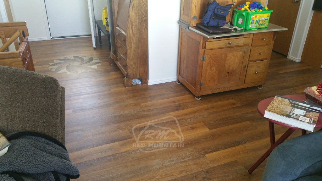 karndeanfitter's tweet photo. One of our latest @KarndeanFloors fittings #Knighttile Classic Limed Oak. Customer loves her custom wrapped stairs &amp; hand cut #medallion. #DesignFlooringIsOurPassion #InstallFlooringDifferently #Karndean #lvt #lvtdesign #designflooring #customflooring https://t.co/d8mZCW3hud
