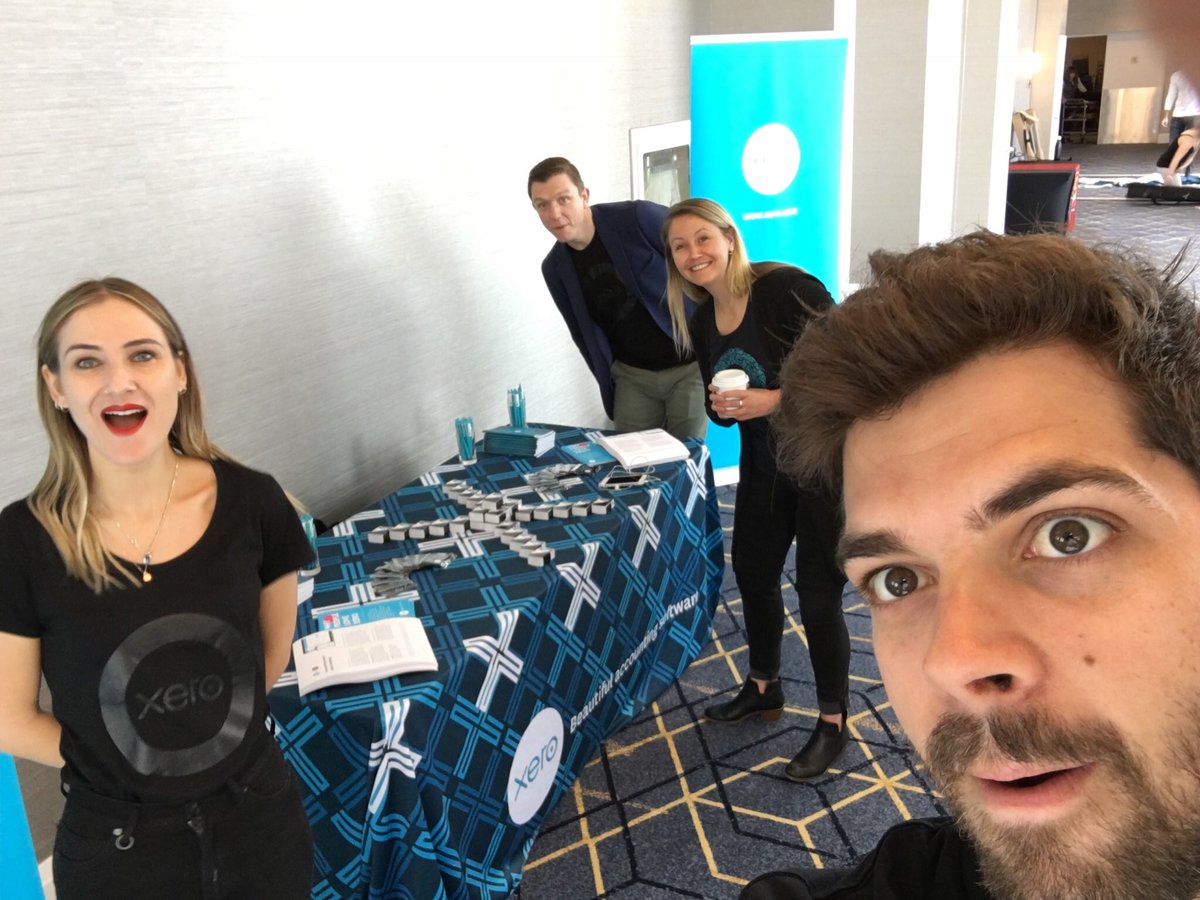 More of the <a href="/Xero/">Xero</a> crew out and about in #Toronto today 🇨🇦❤️😎