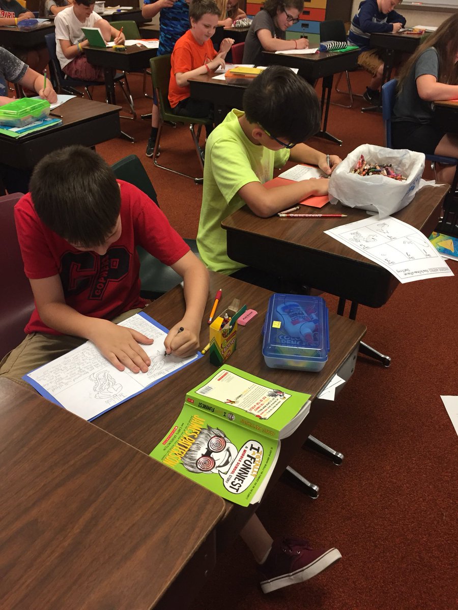 MrsPrice4thCC's tweet photo. Putting the finishing touches on @RRshoemaker class’s Dangerous Animals booklets. @CPElem #yearendproject https://t.co/sd8qQ80vEF
