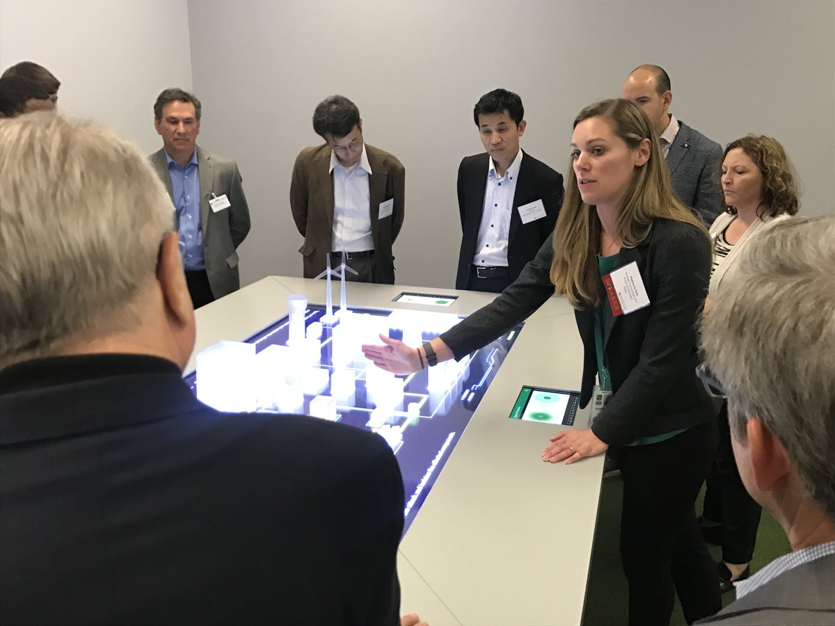 IPERCSolutions's tweet photo. IPERC's Stephanie Pine demonstrates advanced #Microgrid solutions at the @SandC_US Product Demonstration Center during the #Microgrid2018 Conference in Chicago this week. Thanks to all who stopped by! https://t.co/yZuhMfpQfA