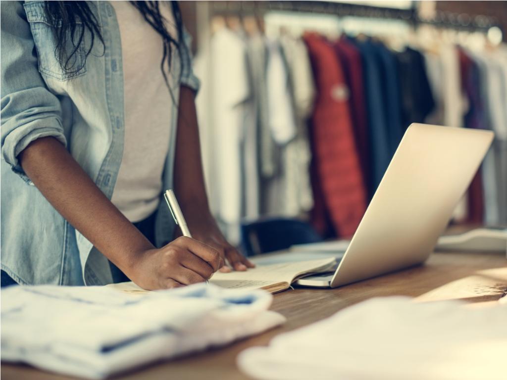 Join The Body Shop Team at Stonebriar!  Be proud of what you sell and what it stands for!  They are looking for passionate, dynamic, and influential individuals to join their team. Looking for Store Manager and Key Holders. Apply at spr.ly/6017DegjN