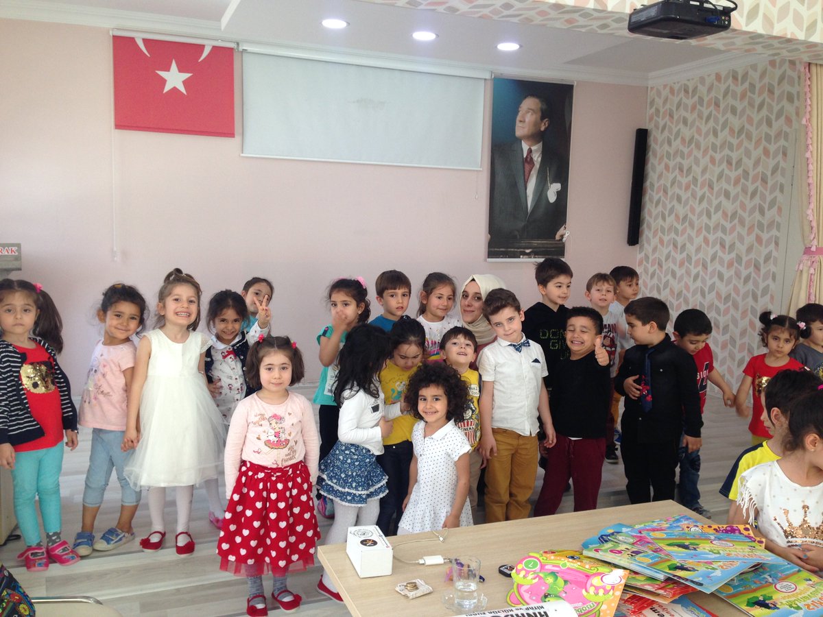 Eğitimci Yazar Mehtap Şenkaya'nın İmza günü ve Masal İstasyonu Programı Sabah Grubuyla Malatya -Şehit Ahmet Kurak Anaokulu'nda <a href="/ErkenCocuklukk/">Mehtap ŞENKAYA</a>