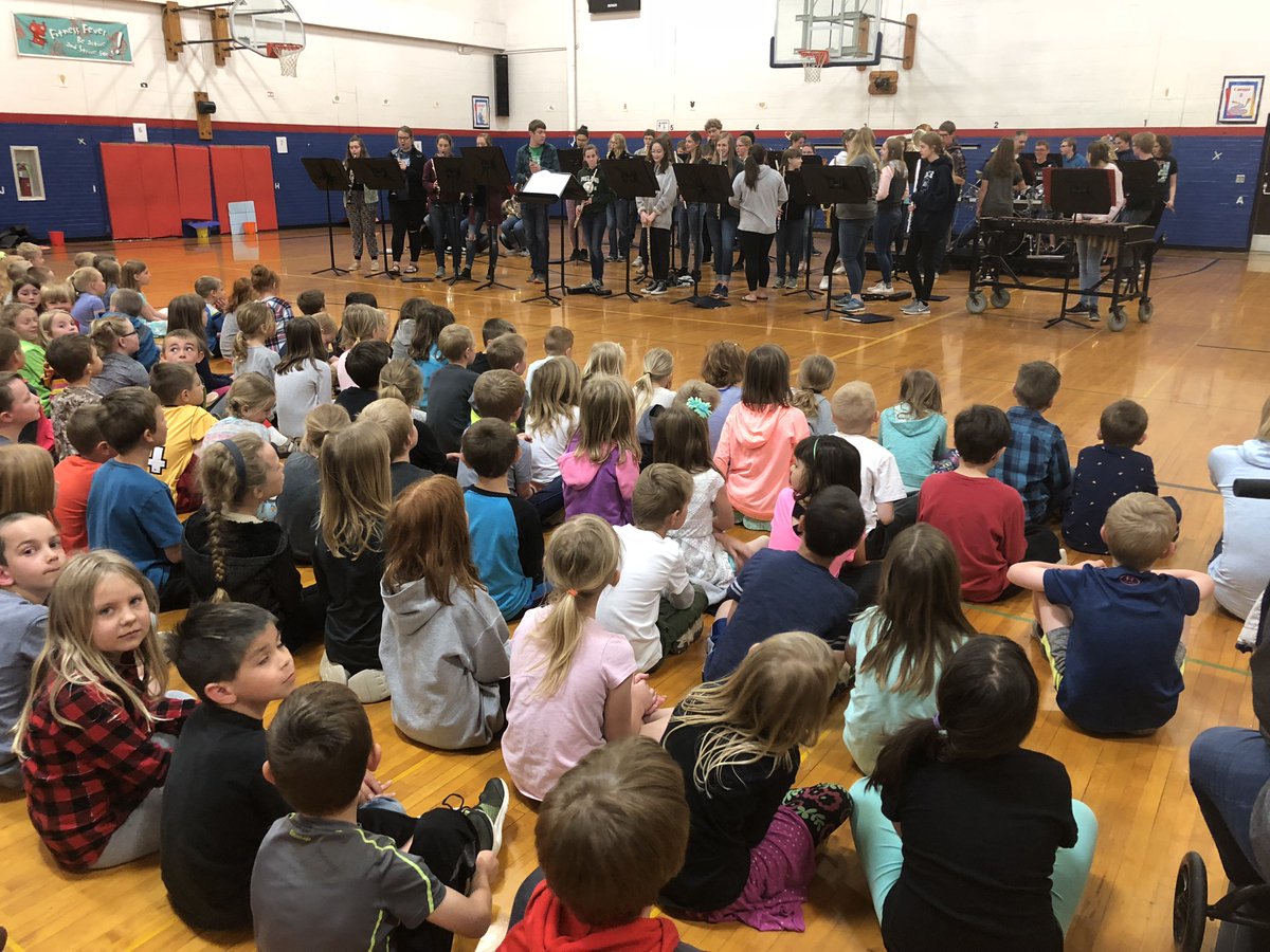 CHARGERSDE's tweet photo. Thank you @DCChargers466 High School Band for the performance today.  it was great to see so many former students inspiring our current students. #WeRDC #DasselRocks https://t.co/JqKqRhLfDb