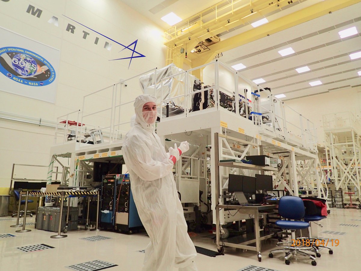 thesheetztweetz's tweet photo. "Michael GOES-To the @LockheedMartin clean room"
Thanks for the tour of the Littleton facility during #34SS, @SpaceSpox! https://t.co/bK8Ebntc54