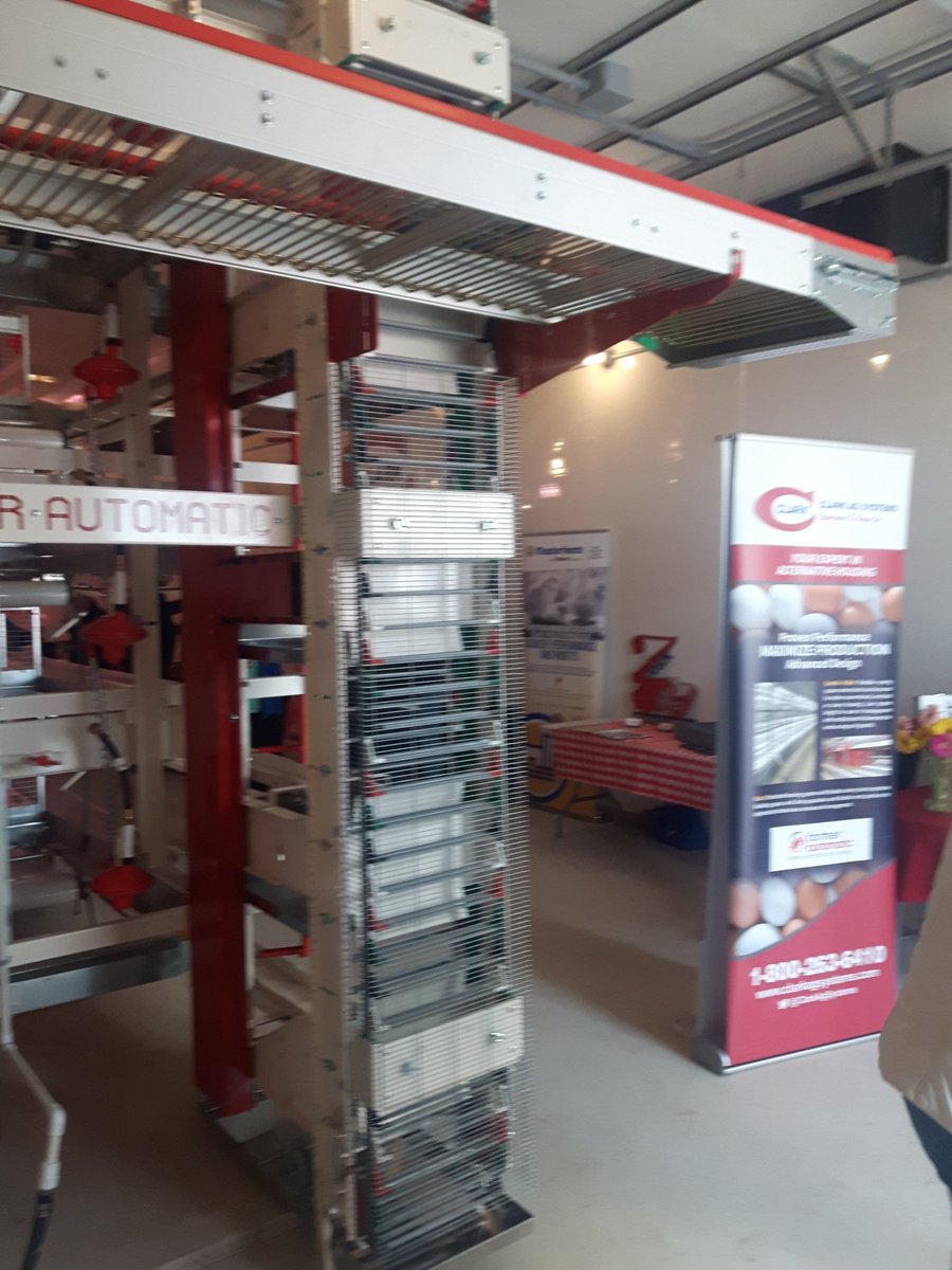 Slamenar10's tweet photo. Open house underway @ClarkAgSystems @farmerautomatic ECO II System in Dunnville ON. Good stuff @s_huitema @charhuitema4 See you in the Hot Dog line. #layers #enriched https://t.co/TfWpP07DdU