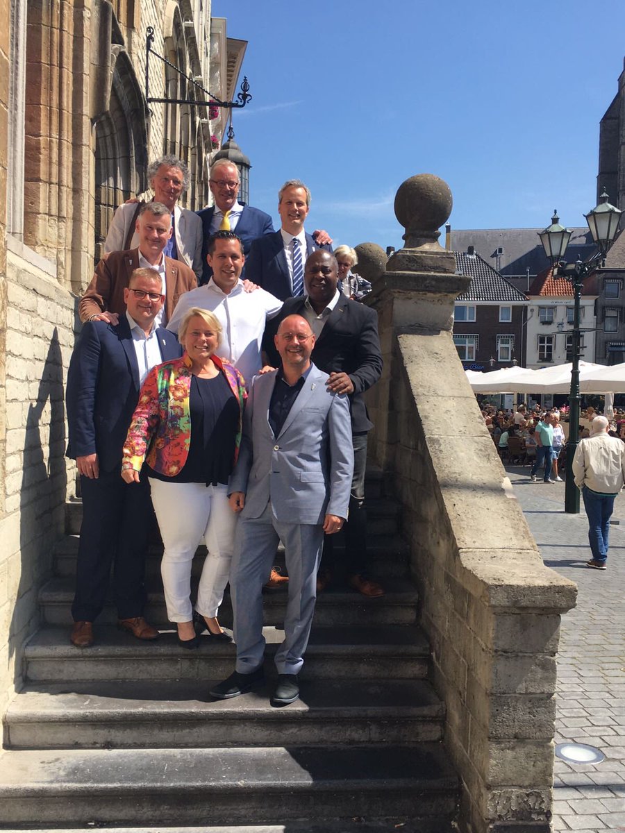 Vandaag presentatie van het resultaat van de coalitie-onderhandelingen tussen GBWP, CDA, VVD en GroenLinks. Een brug naar de toekomst is de titel van het akkoord.