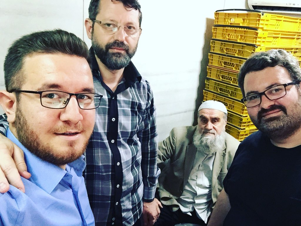 cihad_acan's tweet photo. Evet ilk sözlerimizi aldık. Yola devam inşallah . Desteklerimiz İSTANBUL 2. BÖLGE MİLLETVEKİLİ ADAY ADAYI HAKAN ARABACI beyfendiye. #hayirlicumalar #DevamReis #benimdavamak #CumhurbaskanıErdoğan #Devammmmm #MilletinAdamıMilletinAdayı #DavamızAkSevdamızHak @harabaci3410 https://t.co/ITqZCaibs5