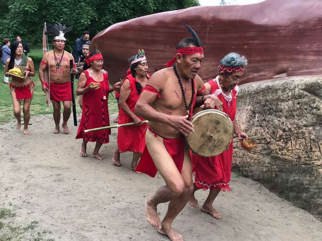InsMamaRosaBol's tweet photo. #EnFotos | Así se desarrolló ritual Pemón de sanación, de esta manera Venezuela inicia repatriación definitiva de la piedra Abuela Kueka, la cual fue llevada a Berlín, Alemania  en 1998 https://t.co/67VPkLrPcr