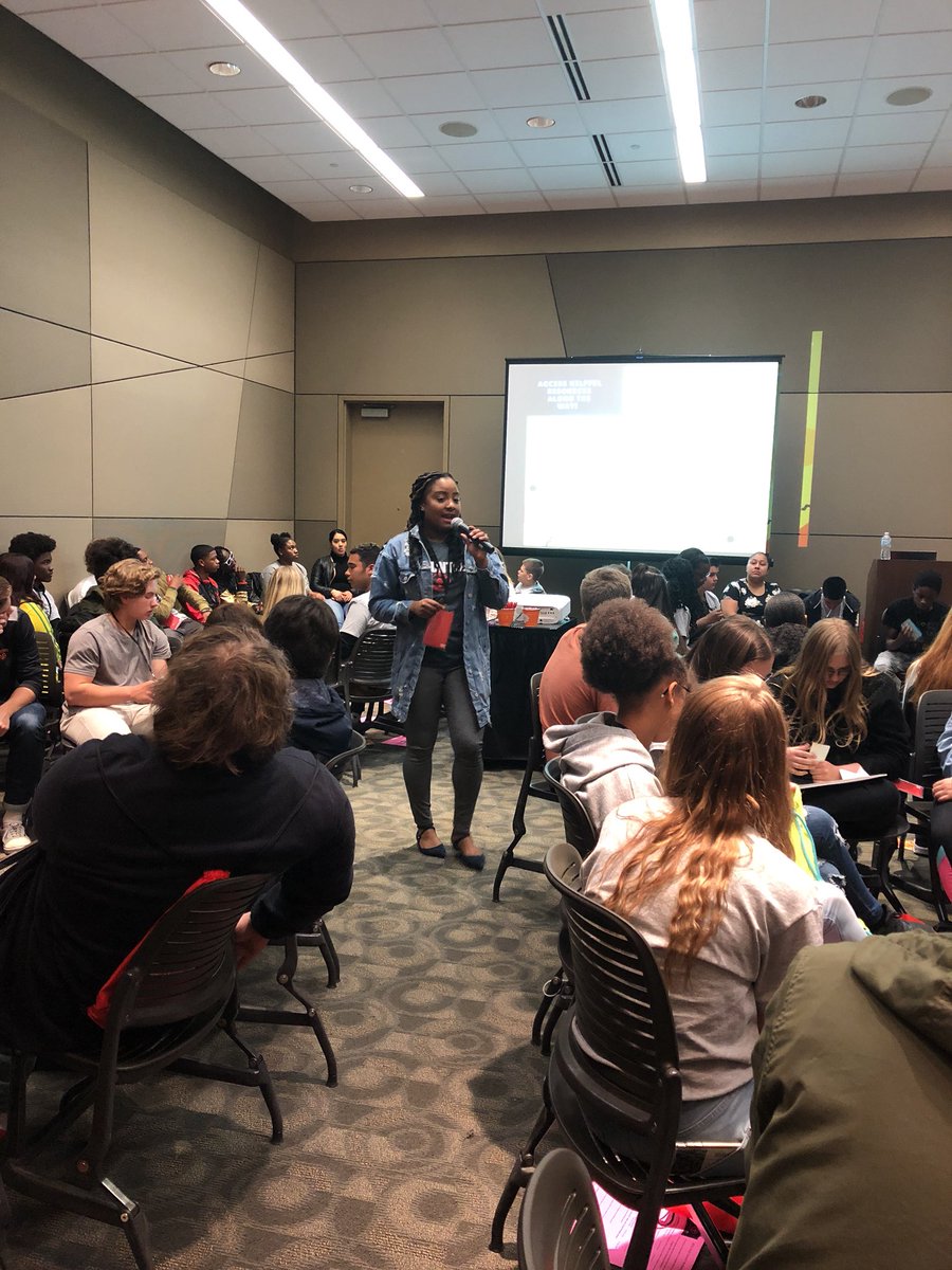 werati_gr's tweet photo. “Learn from those who came before you. They know what they’re talking about!” - Shayla Willis #knockout2018 https://t.co/30uP47Z8HJ
