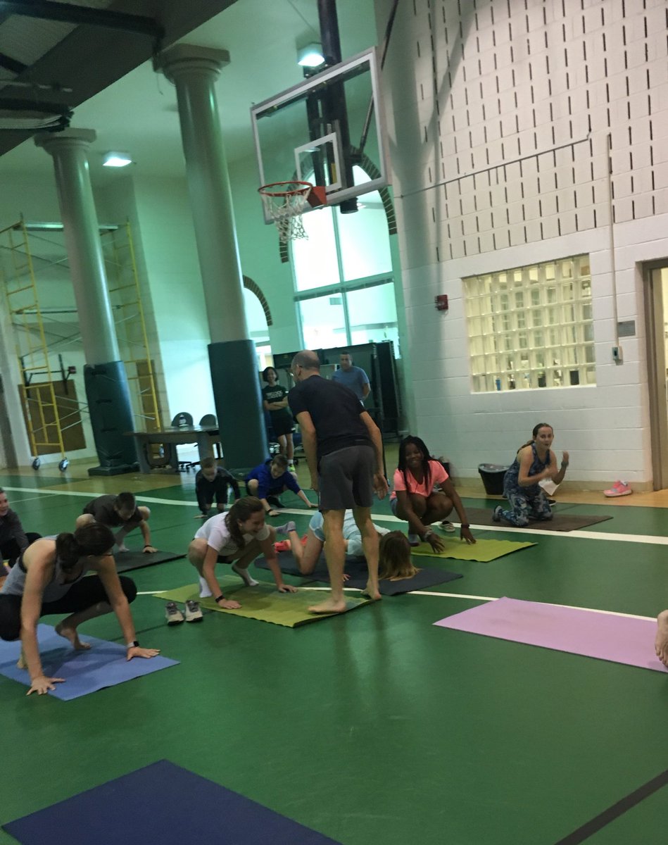 woods_athletics's tweet photo. Thanks to Keith from https://t.co/962kkro7iD for leading a great parent/faculty yoga session and allowing the 6th graders join us at the end #FitnessFriday #6thGradePE #physed #healthed #MoveInMay https://t.co/y9c27Hbnv3